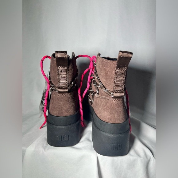 UGG Brisbane Lace Up Pink and Brown | 7 NEW - Picture 5 of 16
